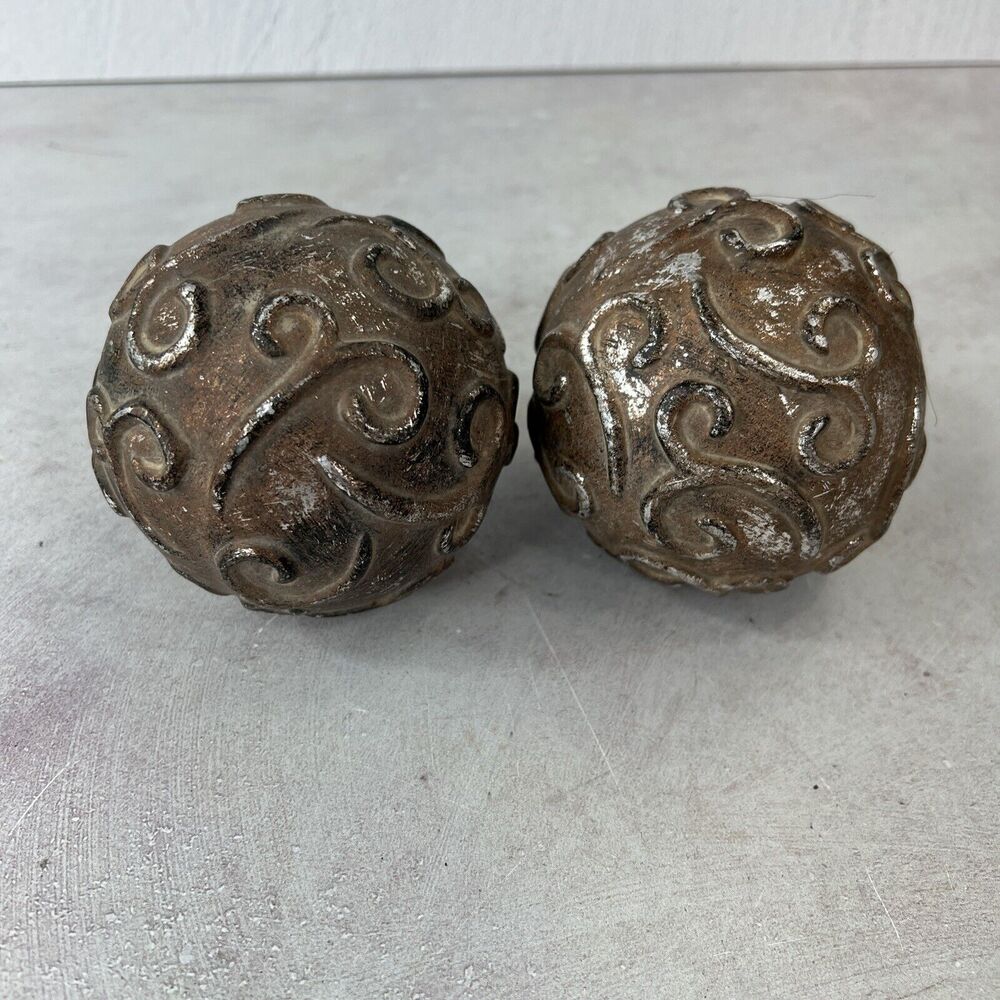 Vintage MCM Ceramic Decorative Balls Rustic 3.75“ Set Of 2‎